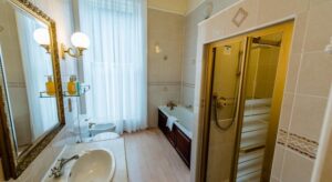 Rm. 111 Loo